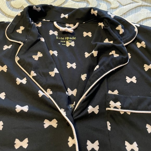 NWT Kate Spade Size Medium Pajama Set Top & Pants Black Pink Bow Print PJs - Picture 7 of 8
